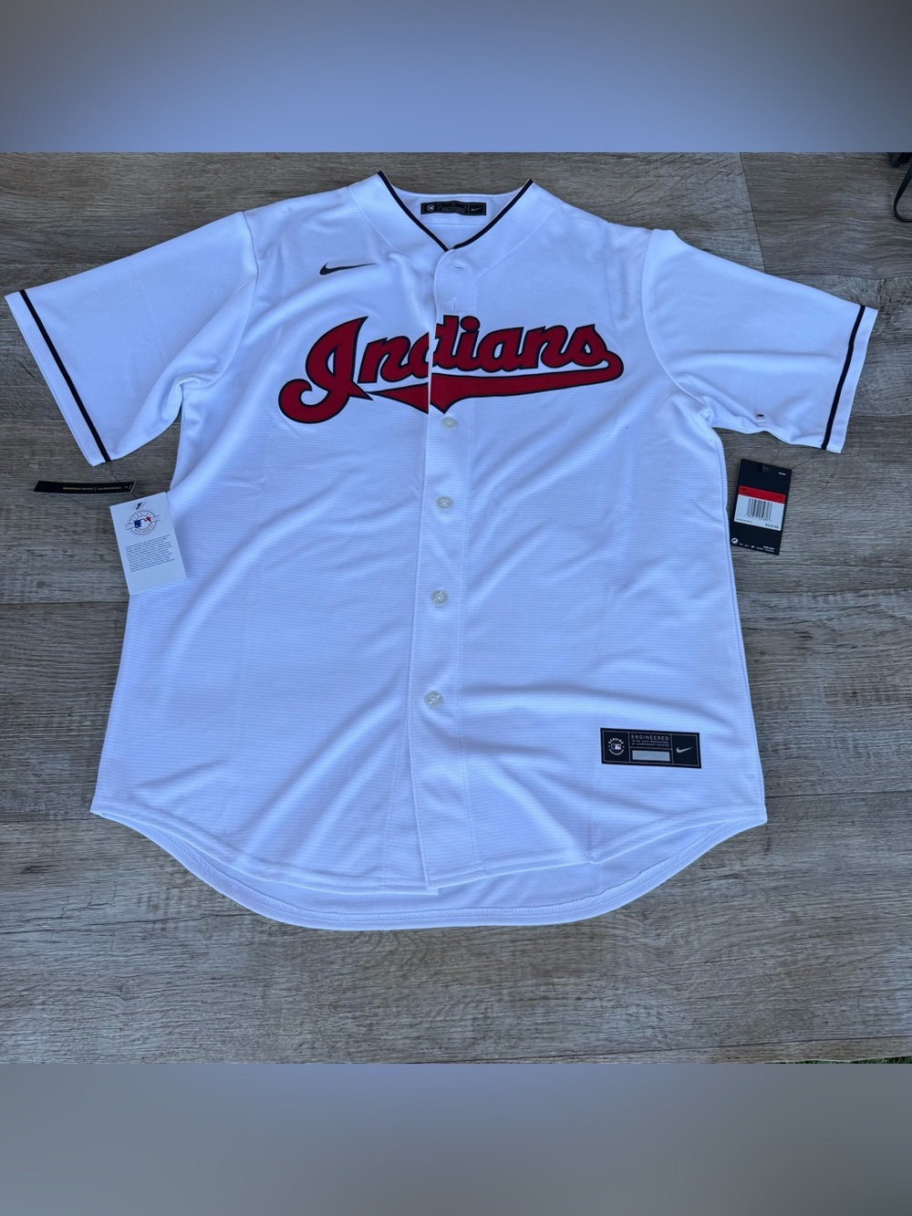 NIKE Cleveland Indians 2020 Guardians White Home Jersey Mens Size LARGE